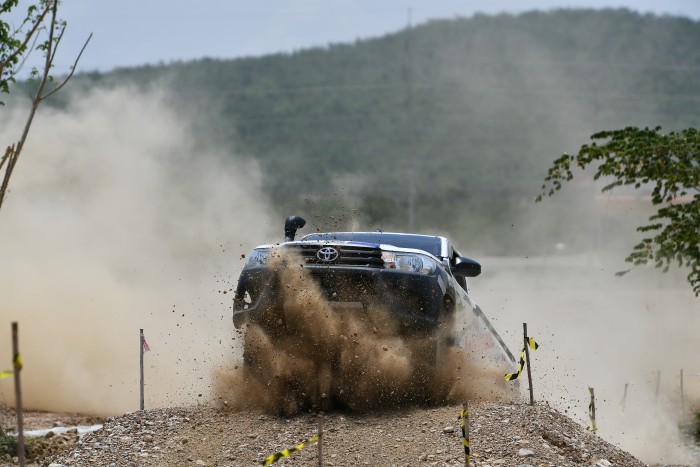 Hilux Revo (122)