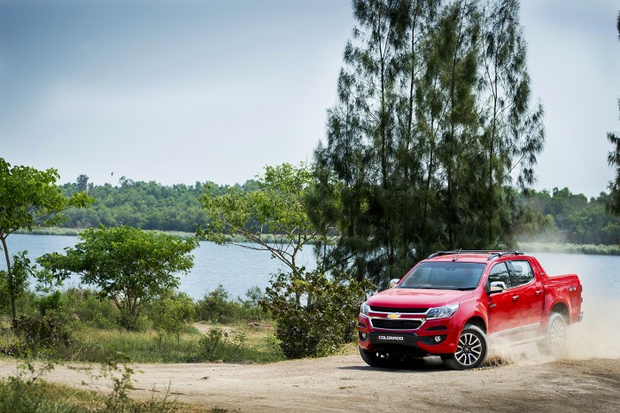 2017 Chevrolet Colorado High Country_dynamic 4