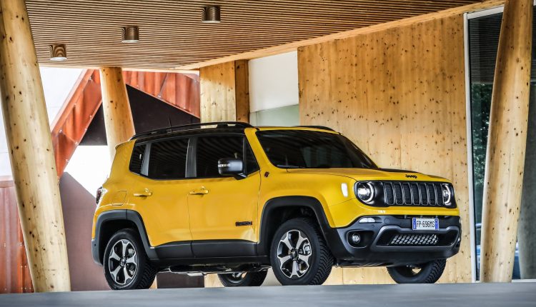 2019-jeep-renegade-12