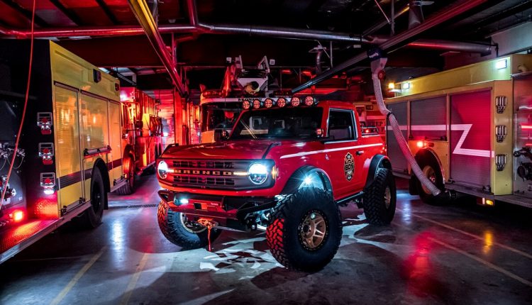 2021-Ford-Bronco-Pickup-10