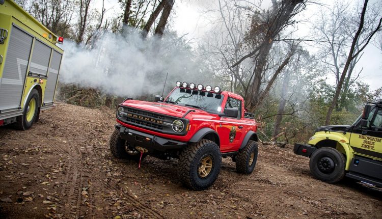 2021-Ford-Bronco-Pickup-29