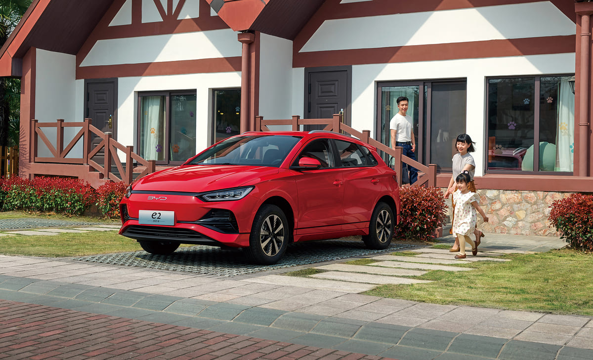 BYD e2