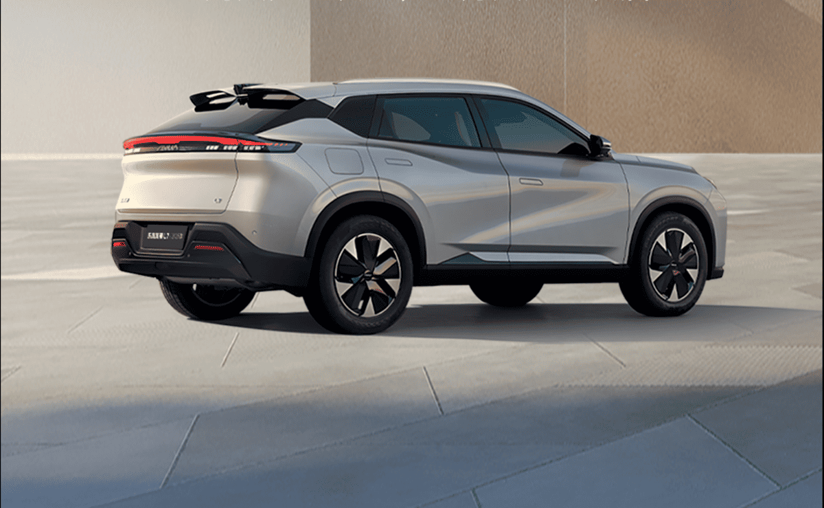 Dongfeng Fengshen L7