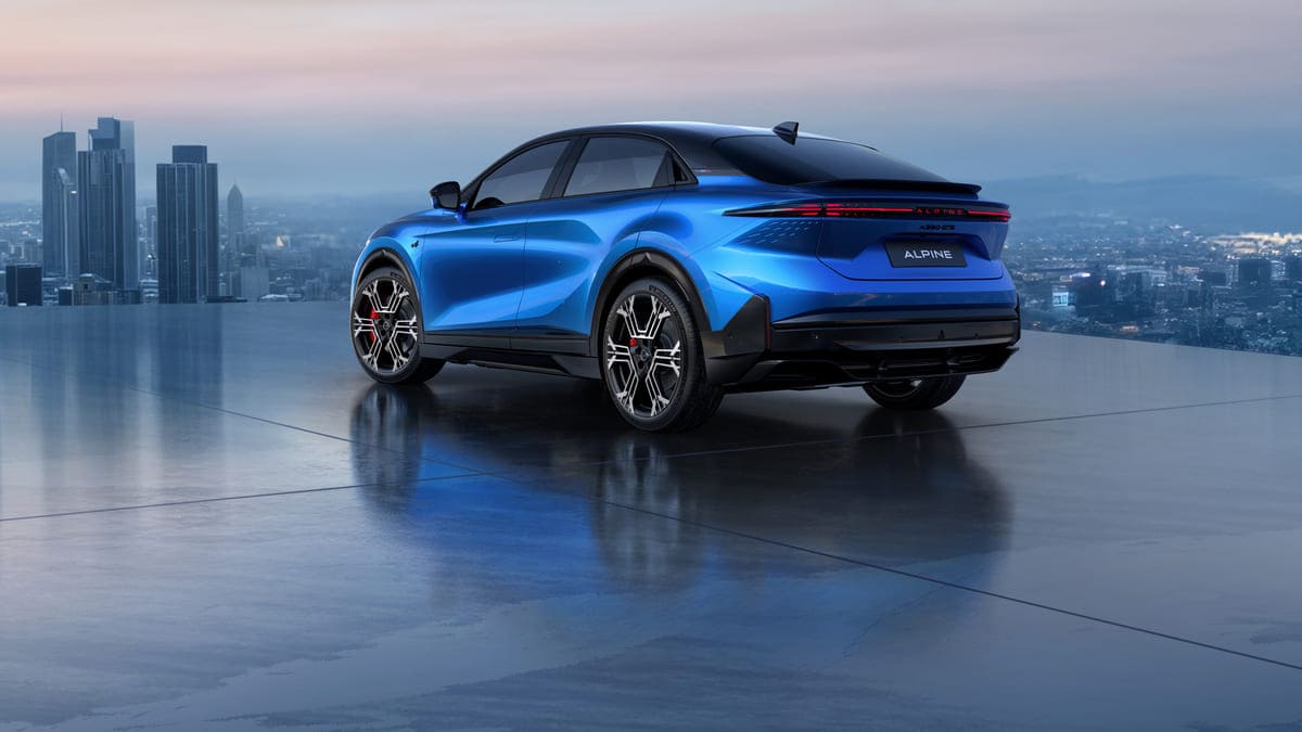 Alpine A390