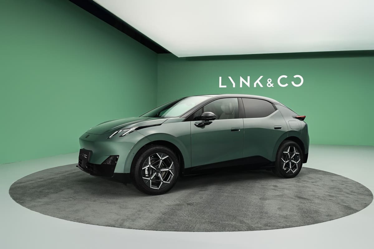 Lynk & Co Z20