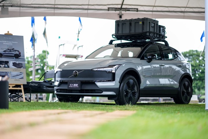 Volvo EX30 Cross Country