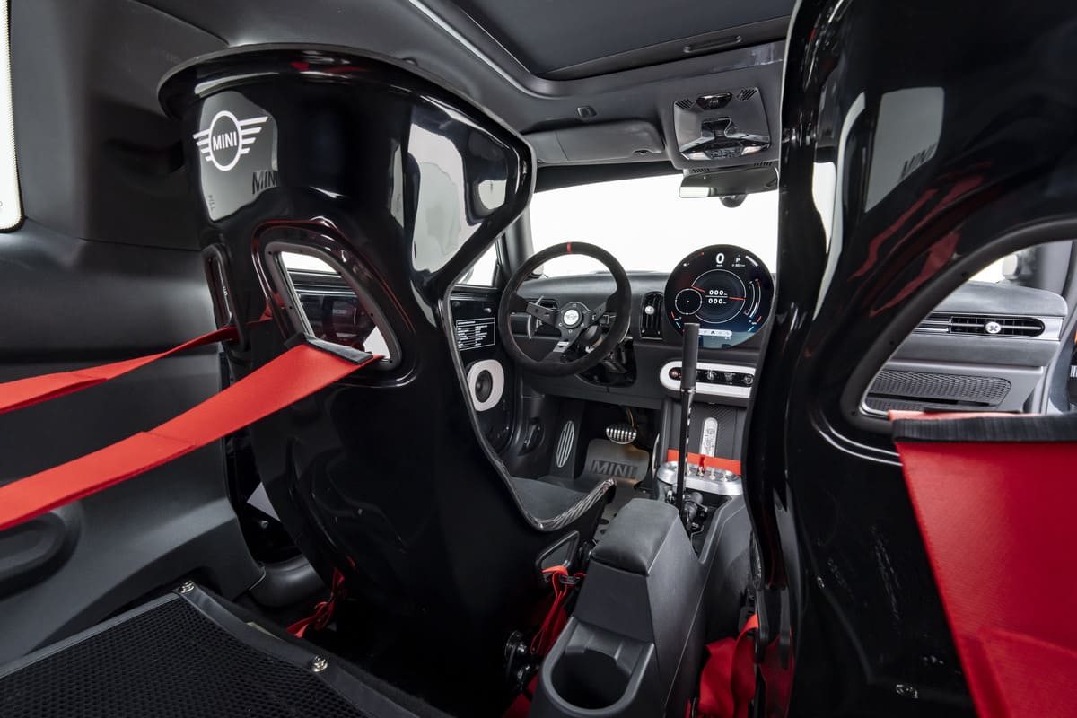 Mini JCW Machina