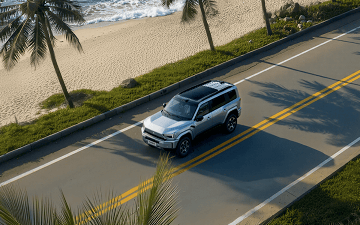 Dongfeng M-Hero M817 Max+