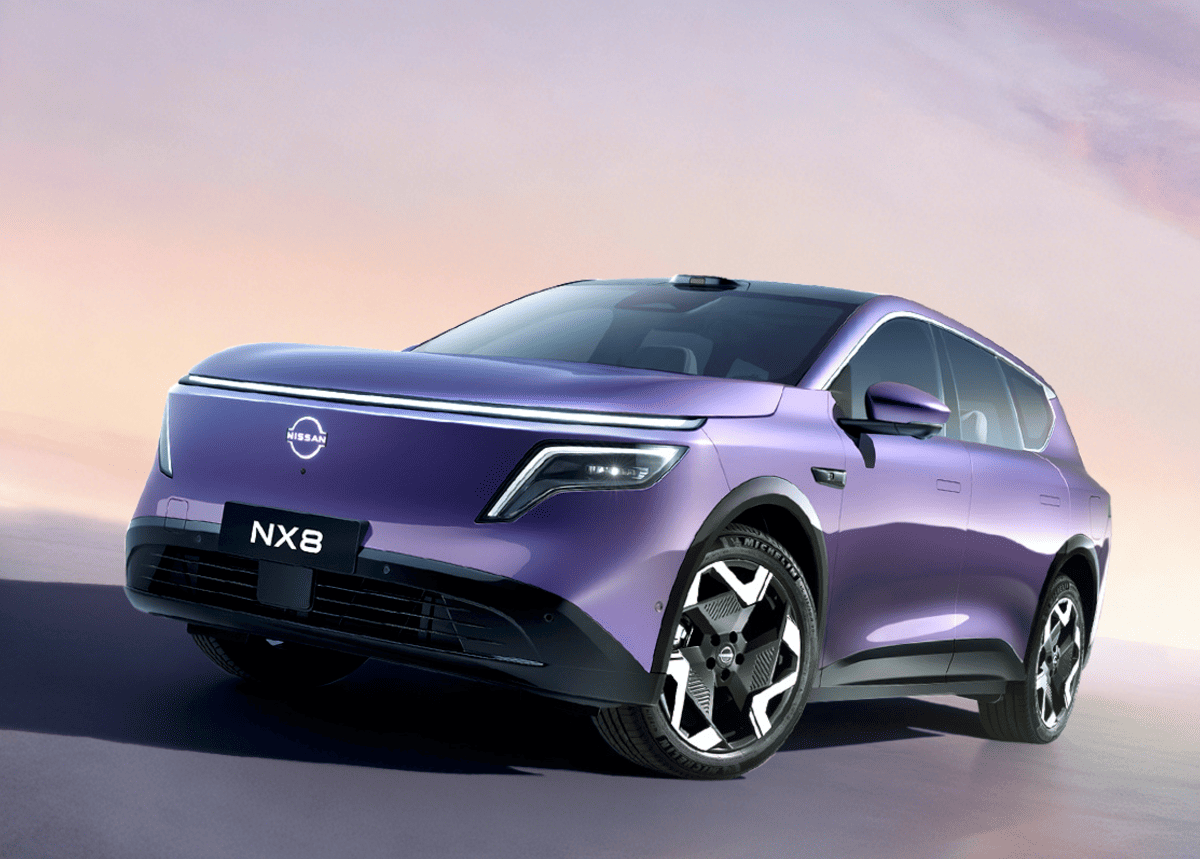 Nissan NX8